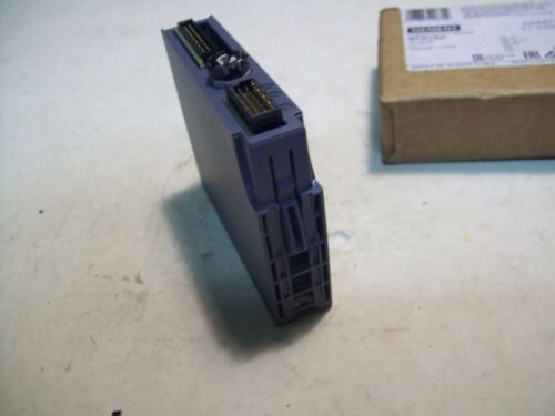 NIB SIEMENS 6ES7-135-6FB00-0BA1 ANALOG OUTPUT MODULE P4980