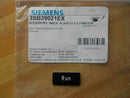 SIEMENS 3SB39021EX RUN INSCRIPTION PLATE 12.5 x 27 MM NEW