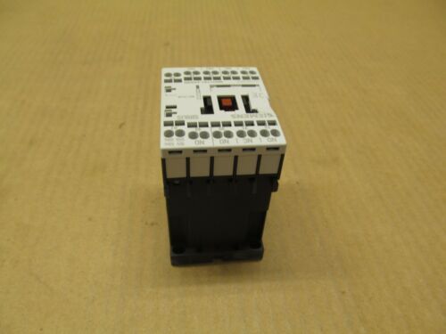 1 NIB SIEMENS 3RH1131-2AK60 3RH11312AK60 CONTROL RELAY 3NO 1NC 120VAC COIL CC