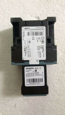 1pcs new Siemens 3RH2262-2BB40