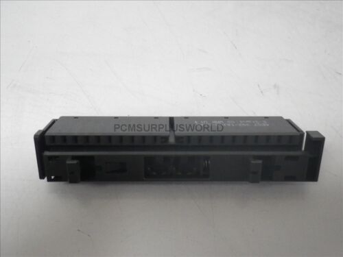 6ES7 392-1AJ00-0AA0 6ES73921AJ000AA0 Siemens Simatic Connector (New Open Box)