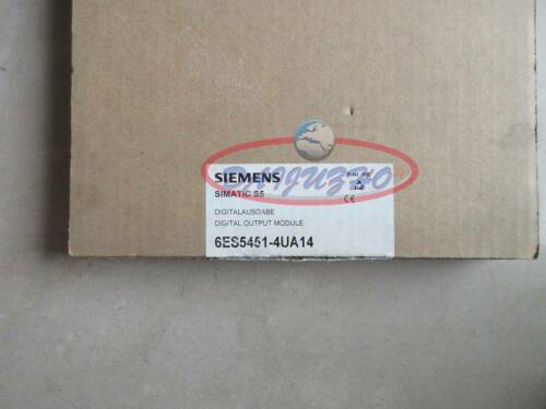1PCS NEW Siemens 6ES5 451-4UA14 in box 6ES5451-4UA14