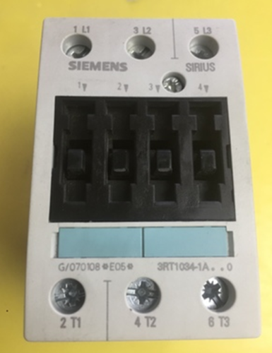 1PC NEW For Siemens Contactor 3RT1034-1AG20 110V 50/60HZ