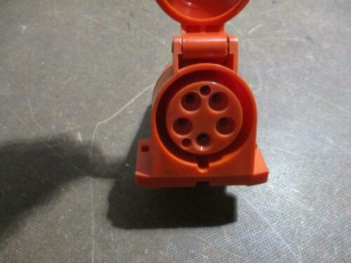 Cekon Siemens 62874 Electrical Receptacle With Cover 5 Pin 16 Amp NEW