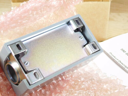 NEW - Siemens Building Technology 590-780 0-10vdc/4-20ma Pressure Module