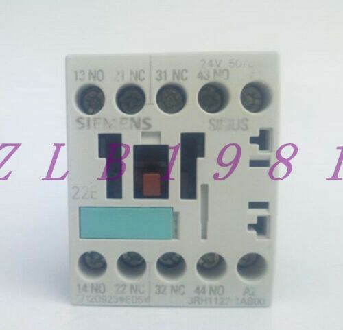 ONE NEW Siemens 3RH1122-1AB00