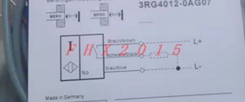 ONE NEW Siemens Proximity Sensor 3RG4012-0AG07