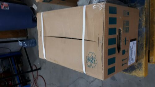 SIEMENS SERVO MOTOR 1FK7042-5AF71-1UG3-Z