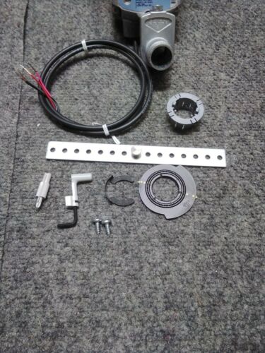 SIEMENS GMA151.1P GMA SERIES SPRING RETURN ROTARY DAMPER ACTUATOR 24 VAC/VDC