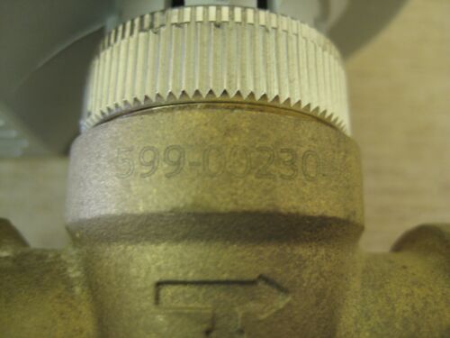 New Siemens 241-00230 SFP11U 599-00230 1/2 3-Way 120V Zone Valve Actuator Assy