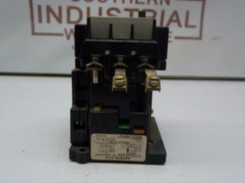 Siemens C21JC3 575VAC 42A 3POLE Contactor