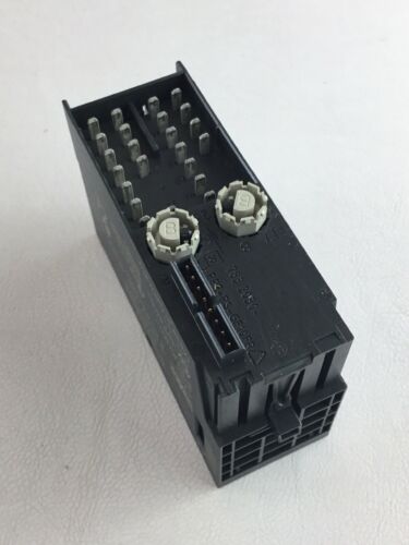 NEW SIEMENS 6ES7 138-4FB02-0AB0 DIGITAL OUTPUT