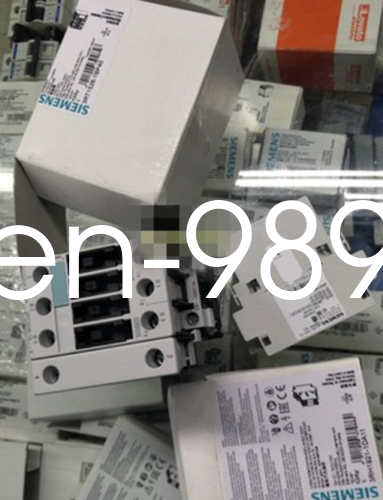 1PC New For Siemens Contactor 3RT1526-1BP40 DC230V