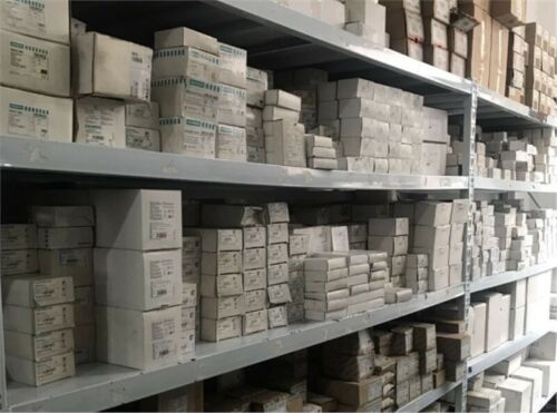 1Pc Siemens Pressure Gauge 7MF1567-3CD00-1AA1 Range 0-25 Bar tt