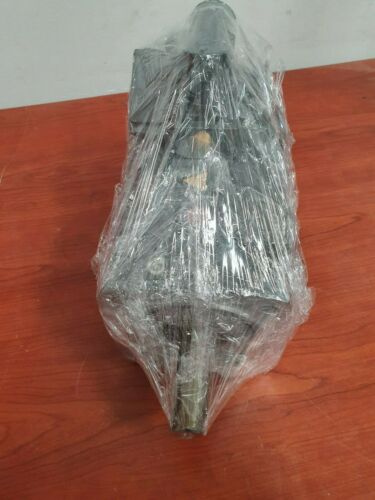 **NEW ** SIEMENS MOTOR , 1PH8089-1VM02-0MG1-Z
