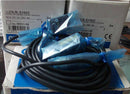 NEW 1PCS OMRON Laser Sensor Z4LB-S10V2