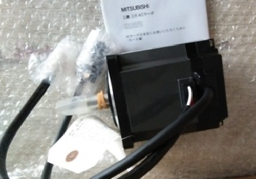 1PC New Mitsubishi servo motor HC-UFS43-S4