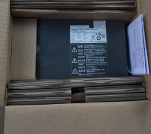 1PC NEW Omron AC servo drives R88D-KN08H-ML2-Z