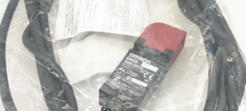 1PC NEW OMRON Safety door switch D4GS-N1R-3 3M