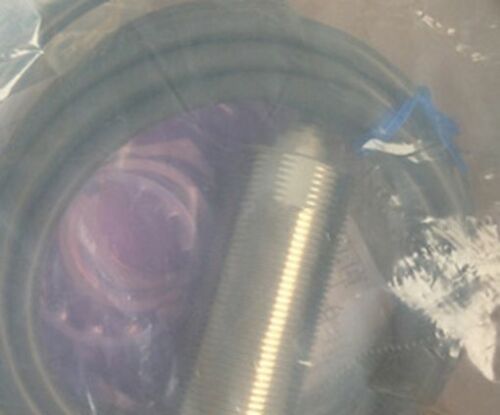 1PC Brand NEW OMRON PhotoElectric Switch E2E2-X10C1 E2E2X10C1