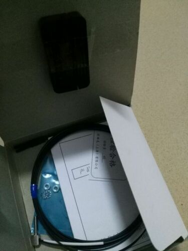 1PC New in box Omron E32-ZC31N