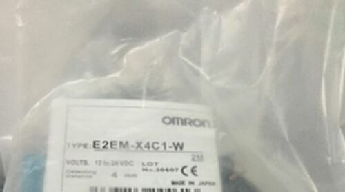 1PC New OMRON E2EM-X4C1-W
